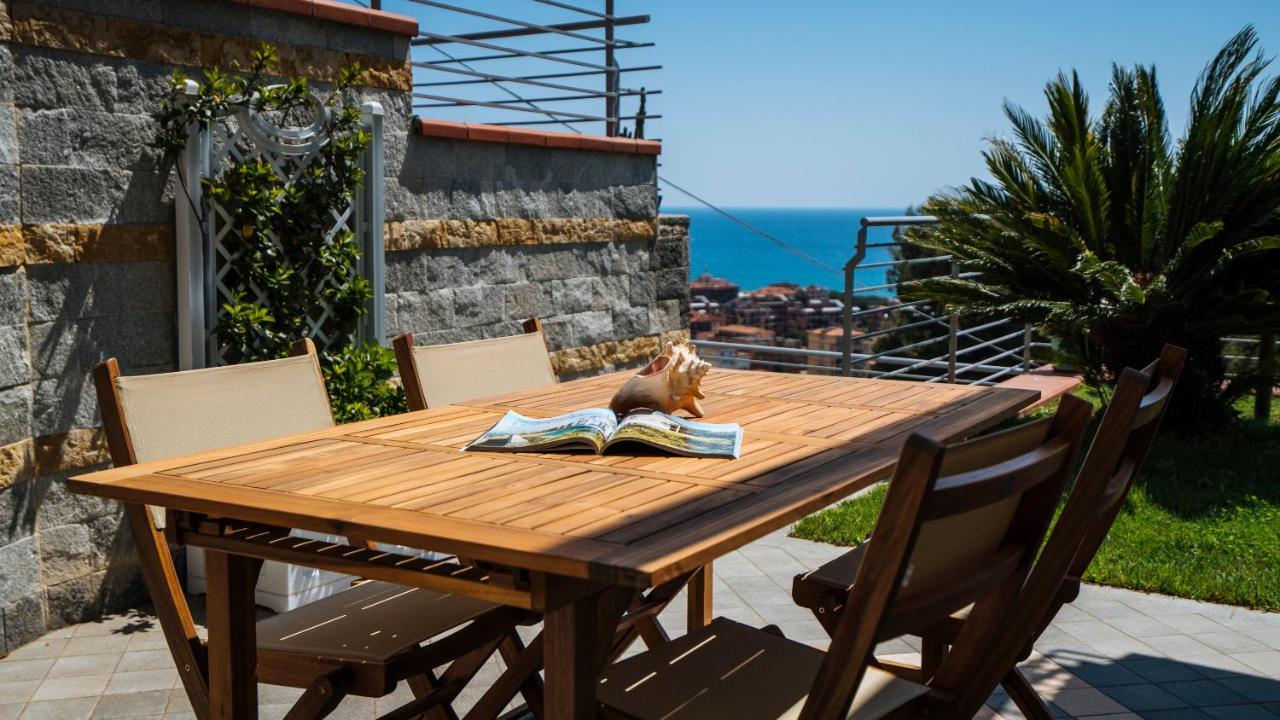 Italianway - Delle Ginestre 28 Apartment Andora ภายนอก รูปภาพ